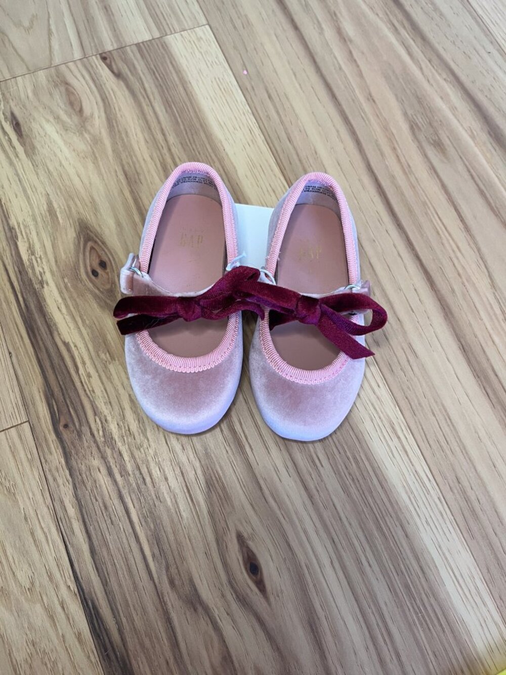 NWT - Velvet Toddler Gap Shoes
